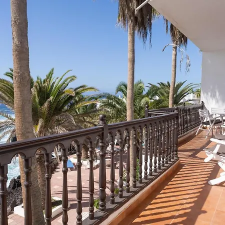 Ocean Front 3 Bedroom Apartment *